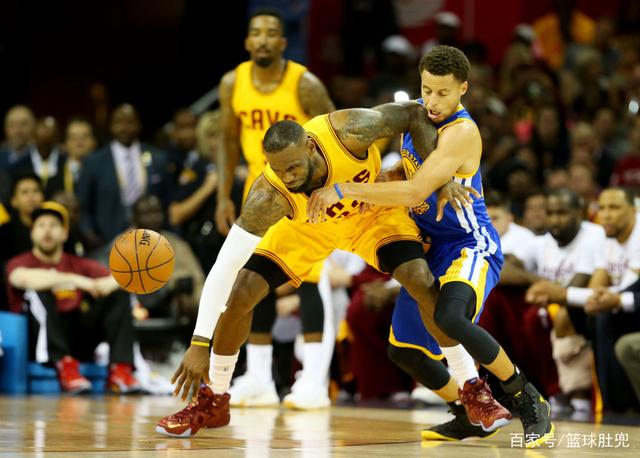 安帅：世界杯名单基本已定17-18人；世界杯集训只会带26人（安切洛蒂：世界杯大名单基本定下17至18人，集训仅带26人）