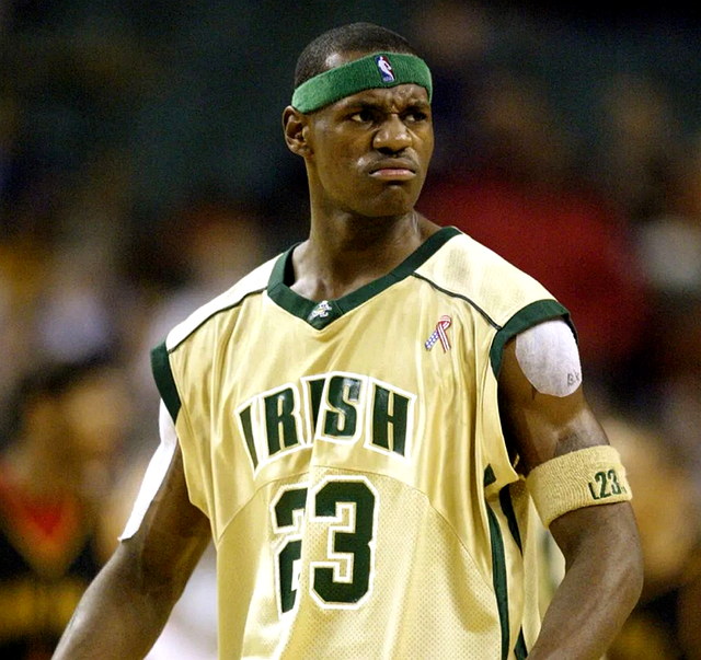 保罗和快船分道扬镳后，湖人接盘？（保罗与快船分手后，湖人成为下家？）