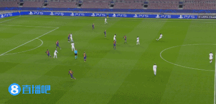 欧冠半场：里奥斯乱战破门，本菲卡暂1-0那不勒斯（欧冠半场：里奥斯混战建功，本菲卡暂以1-0领先那不勒斯）